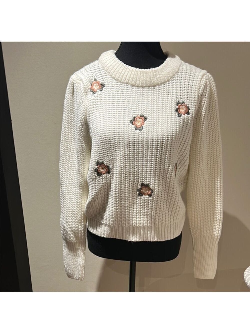 Suzy Shier White Crew Neck Sweater with Floral Embellishments